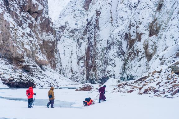 Chadar, le trek sur la rivière gelée au Ladakh Zanskar en Inde