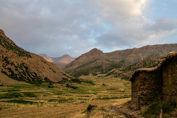 Trekking sur un plateau végétale de Tarkeddit