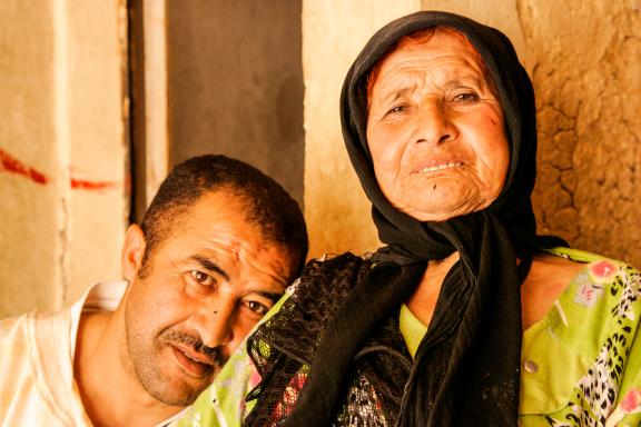 Voyage et encontre avec une femme Berbère et son fils dans le Haut-Atlas