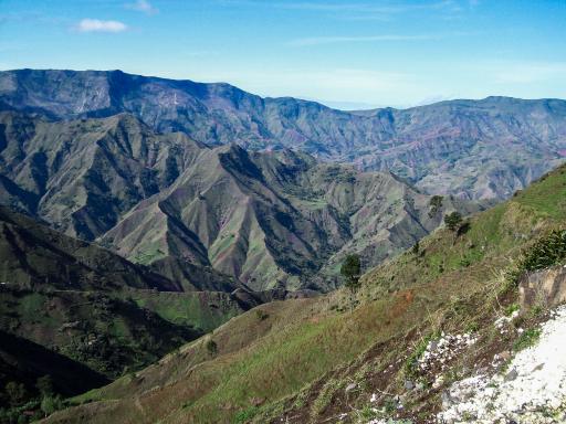 Trek dans les chaînes de montagnes haïtiennes
