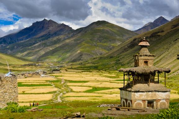 Près du monastère de Kagar dans la vallée de la Tarap au Dolpo au Népal