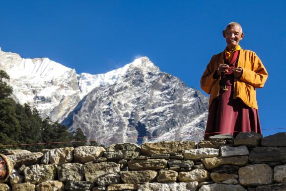 Trek dans la vallée de la Tsum dans la région du Manaslu au Népal