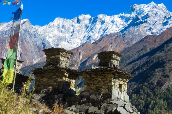 Trek dans la vallée de la Tsum dans la région du Manaslu au Népal