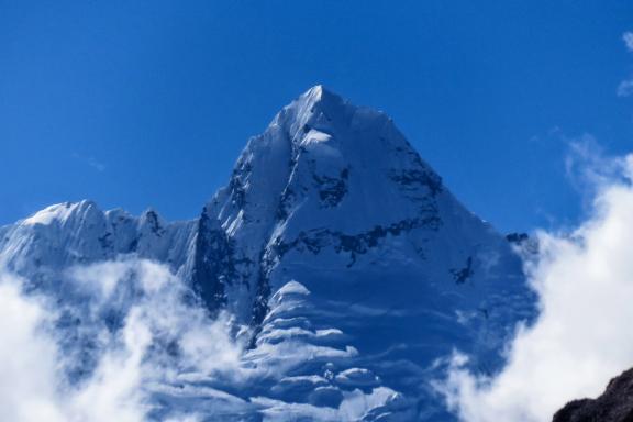 Trek dans la vallée de la Tsum dans la région du Manaslu au Népal