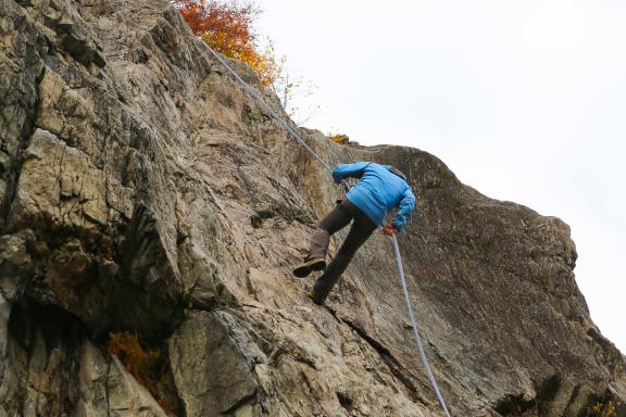 Voyage et descente en rappel au rocher de Mottets