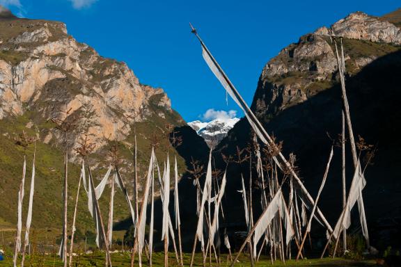 Le village de Chebisa à 3800 m pendant le trek de Laya au Bhoutan