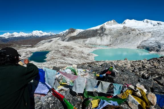 Col du Rinchenzoela à 5300 m pendant le Snowman trek au Bhoutan