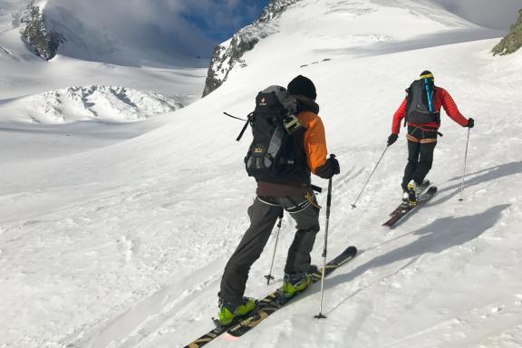 Voyage et pratique du ski de randonnée en France