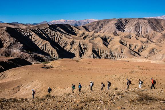 Trek dans la précordillère, région de Parinacota dans le désert d’Atacama au Chili