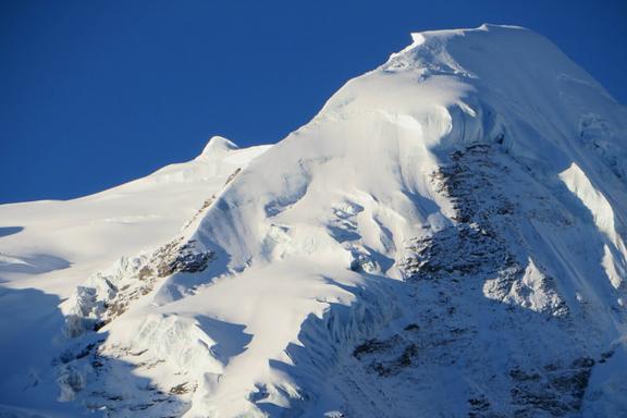 Ascension du Mera peak à 6 461 m dans la région de l’Everest au Népal