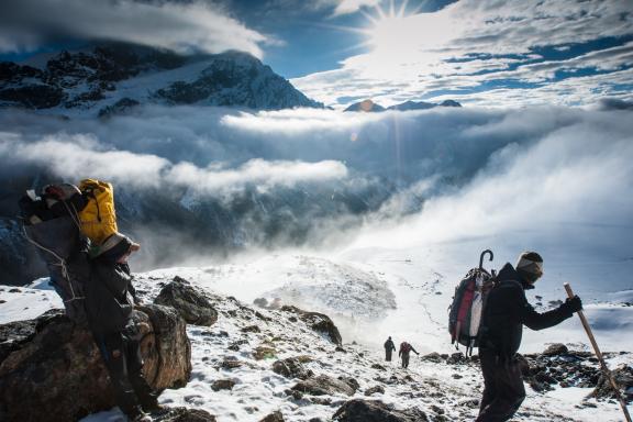 Col du Lumbasumba entre Makalu et Kangchenjuga au Népal