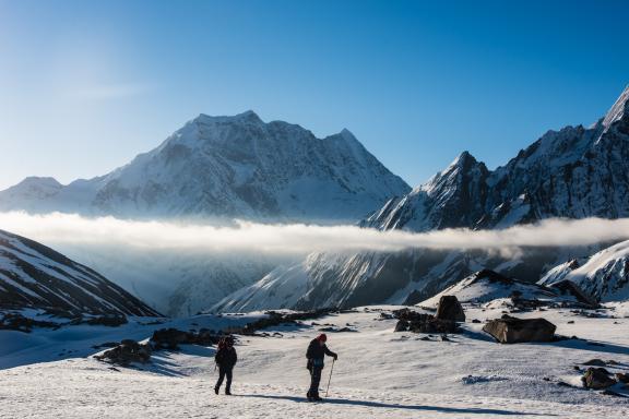 Montée du Larkye pass à 5135 m sur le tour du Manaslu au