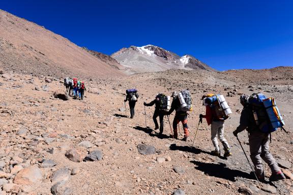 Ascension du Llullaillaco 6 739 m et découverte du Nord-Ouest Argentin