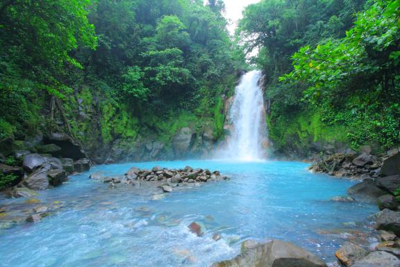 Découverte des cascades au Costa Roca