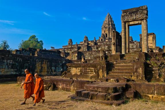Voyage vers le temple de Bakong sur le site d'Angkor