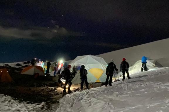 Ascension du Chimborazo à 6 268 m dans les Andes en Équateur