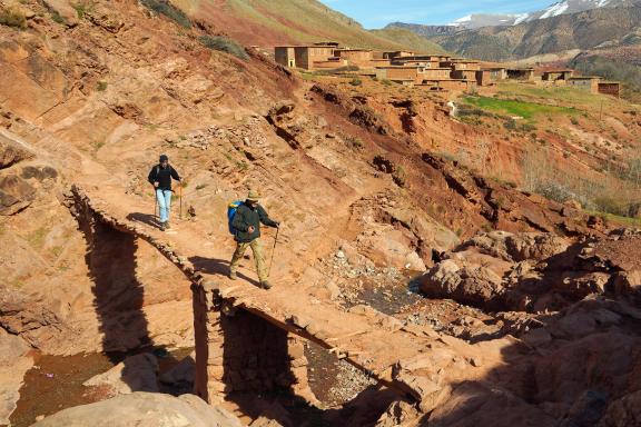 Voyage avec des randonneurs au Djebel Rhat