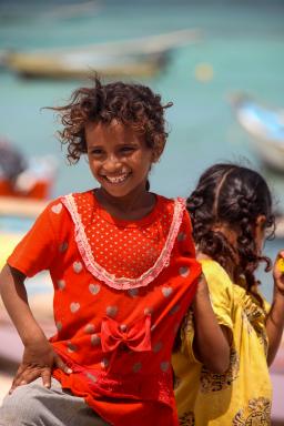 Rencontre avec des enfants de pêcheurs de Socotra