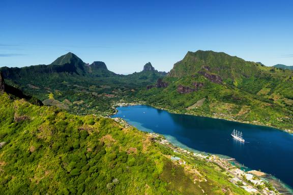 Excursion à la Baie de Cook à Moorea