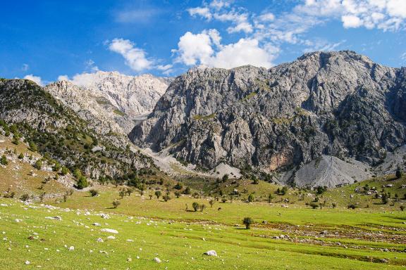 Randonnée et trek Arslanbob noyers Kirghizistan