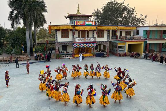 Immersion dans une fête monastique bhoutanaise à Bodhgaya