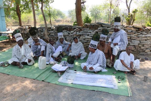 Rencontre avec des représentants de la communauté Ramnami au nord du Chhattisgarh