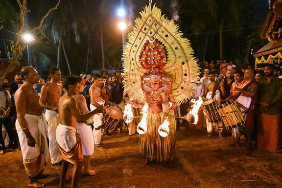 Voyage vers une cérémonie de theyyam au nord du Kerala