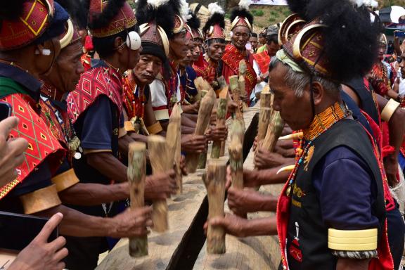 Immersion dans le festival Aoeling des Naga Konyak au nord du Nagaland