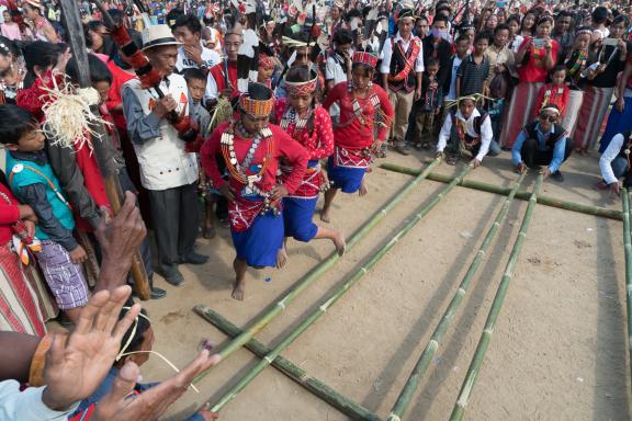 Immersion dans la fête Chalo-Loku des Nocte en Arunachal