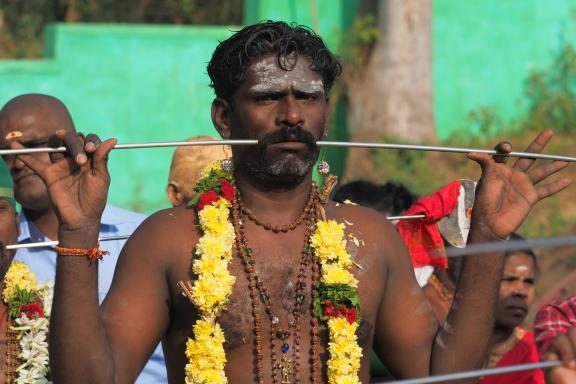 Immersion dans la fête de Thaipusam chez les Tamouls à Palani