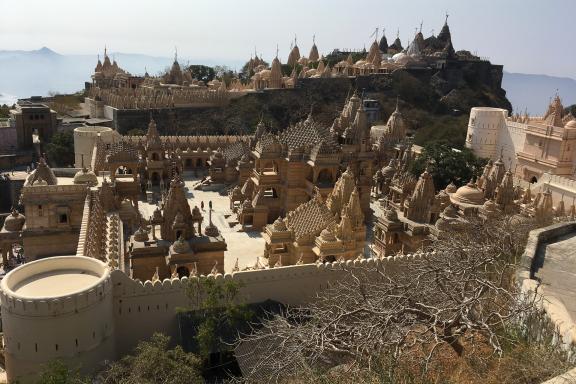 Voyage vers le sanctuaire jaïn de Palitana au Gujarat