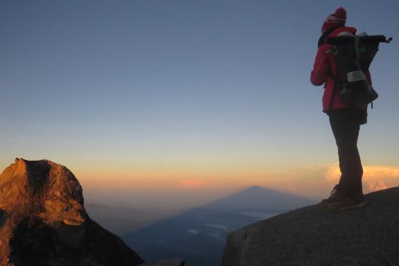 Ascension vers le sommet du Mont Kinabalu dans l'état de Sabah