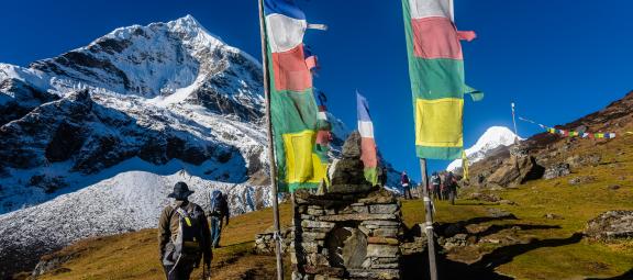 Le Chamlang à 7320 m depuis le camp de Langmale dans la région du Makalu au Népal