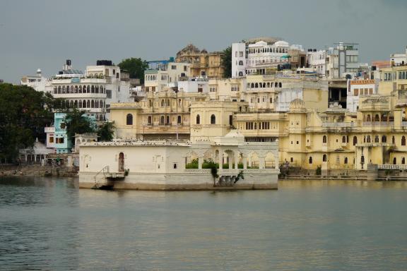 Randonnée vers la cité ancienne d'Udaipur au Rajasthan