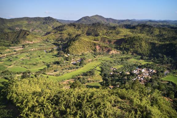 Bourg d'Ifanadiana à Madagascar