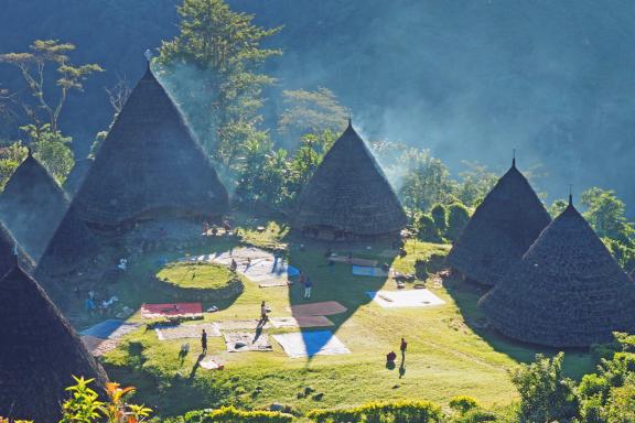 Trek vers le village de Wae Rebo sur l'île de Flores