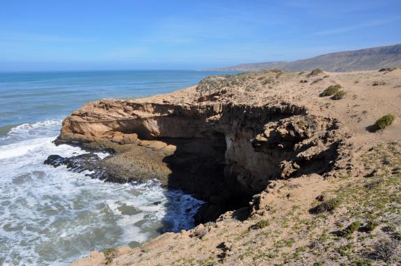 Trek près de l'océan Atlantique marocain