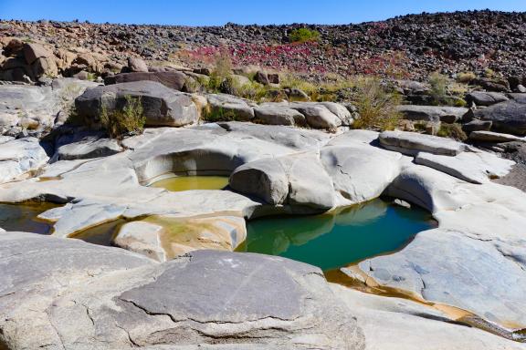 Voyage près d'une guelta dans l'Atakor