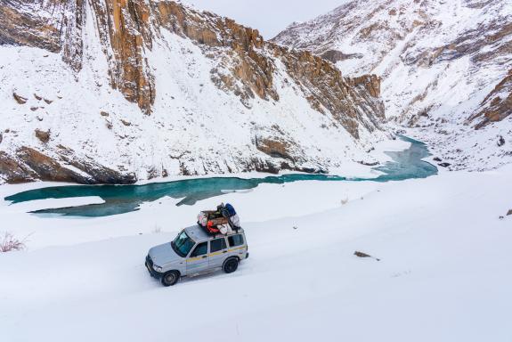 India, Kashmir, Ladakh, Zanskar in winter, chadar road from Lingshed Do to Tsarak Do