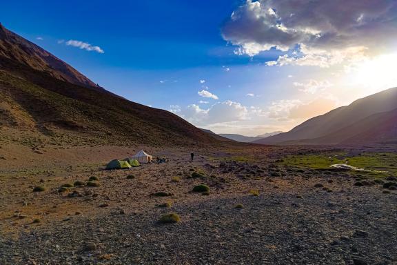 Voyage et bivouac dans le Haut-Atlas