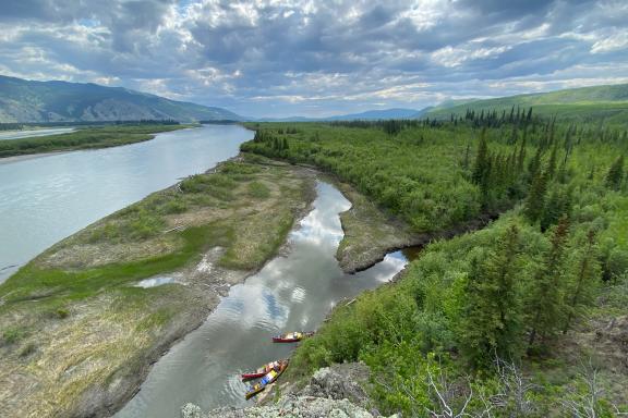 Au Canada en canoë sur la riviere yukon