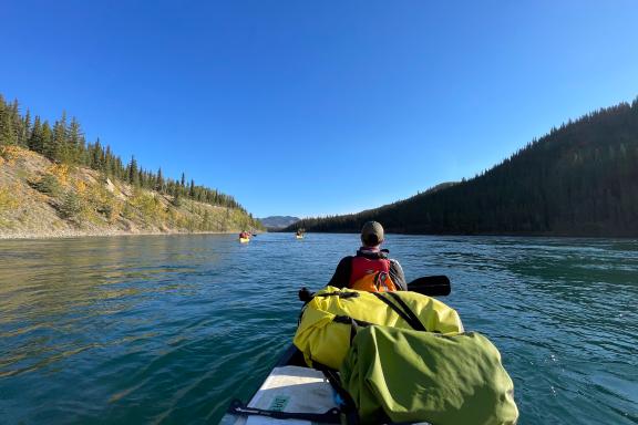 Au Canada en canoë sur la riviere yukon