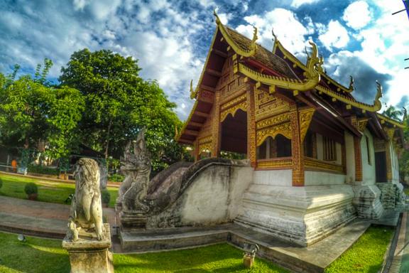 Voyage au temple à Chiang Mai en Thaïlande