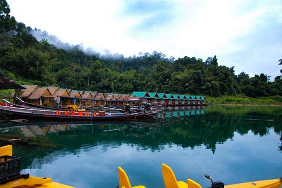 Trek et bungalow de Khao Sok en Thaïlande