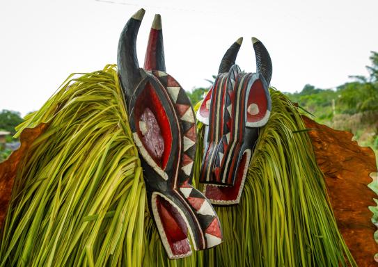 TA7XN2 Goli sacred masks couple in Baule tribe during a ceremony, Region des Lacs, Bomizanbo, Ivory Coast