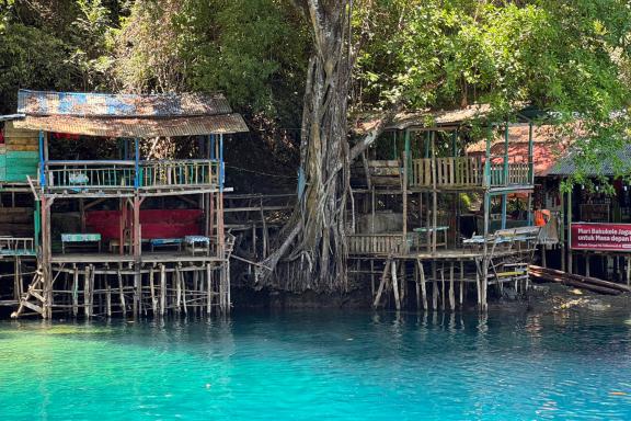 Logement dans un resort sur l'ile d'Ambon dans les Moluques