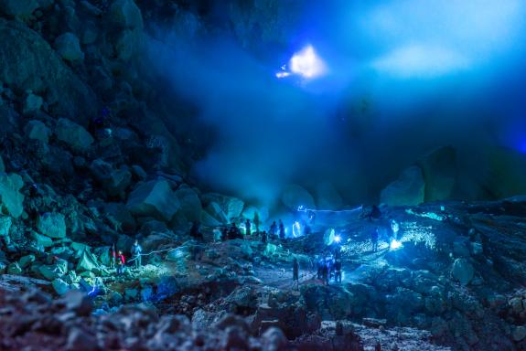 Trek nocturne au Kawah Ijen en Indonésie