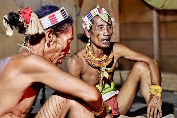 Trek et chants chamanes mentawaï